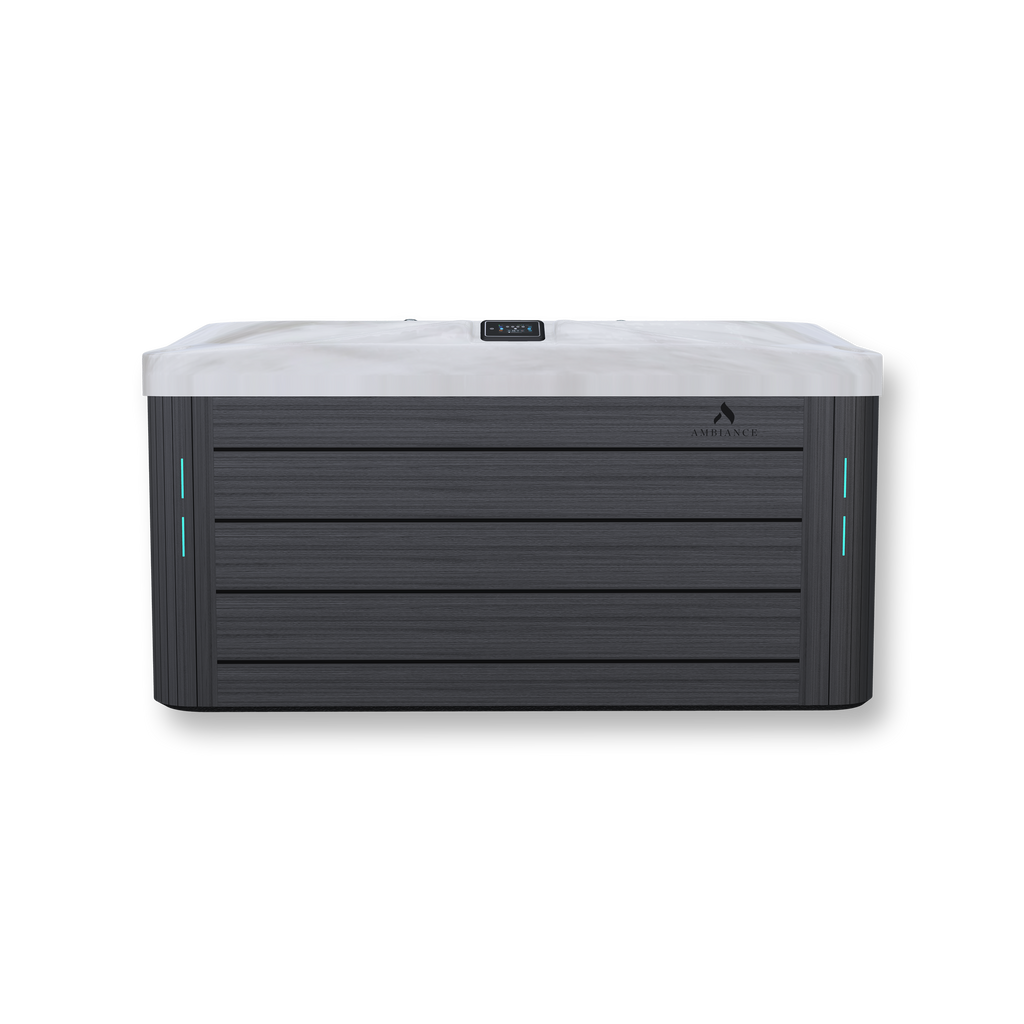 Canadian-made hot tub Thermēa M615, designed for year-round comfort